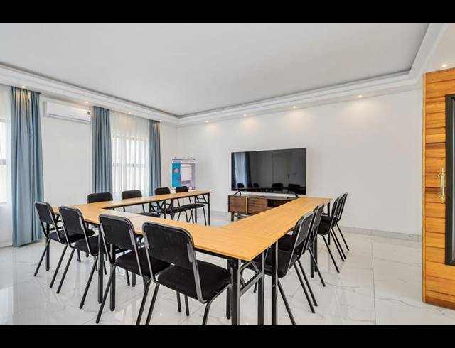 11 BEDROOM HOUSE FOR SALE IN SUNSET BEACH